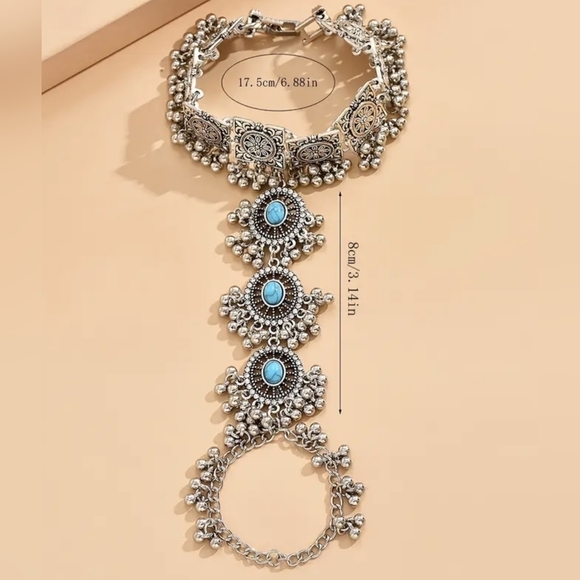 Exquisite Turquoise Embellished Mitten Bracelet - Vintage Bollywood Style, T4B1C - Picture 3 of 3